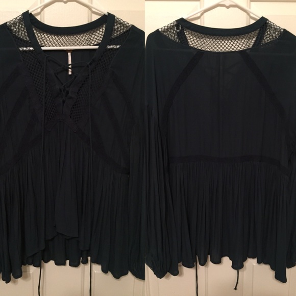 Free People don't let go romantic blouse in green - Picture 6 of 7